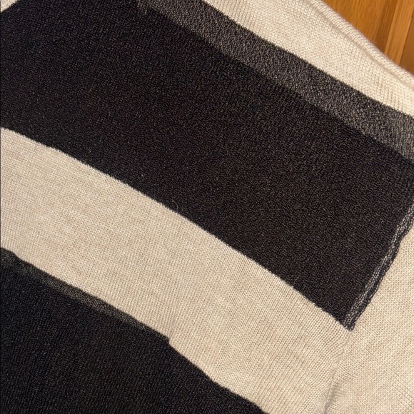 Guess Striped Sweater - Picture 4 of 8